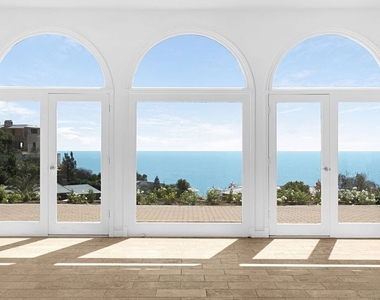 16910 W Sunset Boulevard - Photo Thumbnail 5