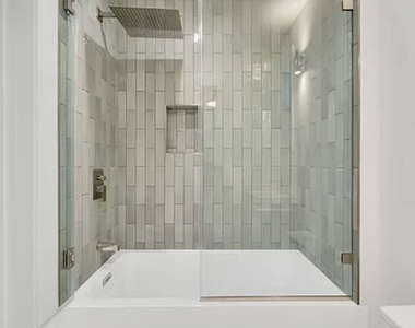 6446 W 6th Street - Photo Thumbnail 21