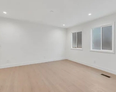 6446 W 6th Street - Photo Thumbnail 27
