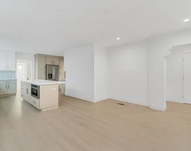 6446 W 6th Street - Photo Thumbnail 6