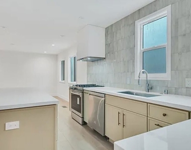 6446 W 6th Street - Photo Thumbnail 14