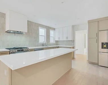 6446 W 6th Street - Photo Thumbnail 12