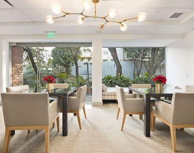 1440 Veteran Avenue - Photo Thumbnail 36
