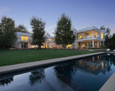 652 Chautauqua Boulevard - Photo Thumbnail 1