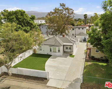 6328 Camellia Avenue - Photo Thumbnail 1