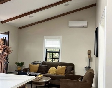 4813 Sawtelle Boulevard - Photo Thumbnail 4