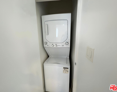 1247 11th Street - Photo Thumbnail 10