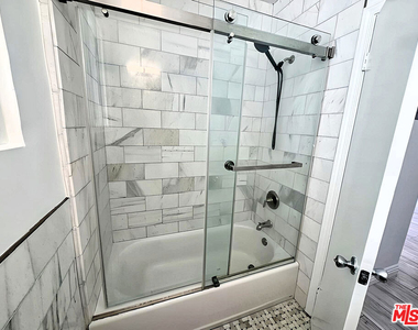 1247 11th Street - Photo Thumbnail 13