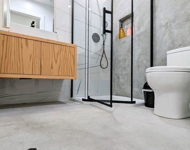 2943 Potomac Avenue - Photo Thumbnail 12