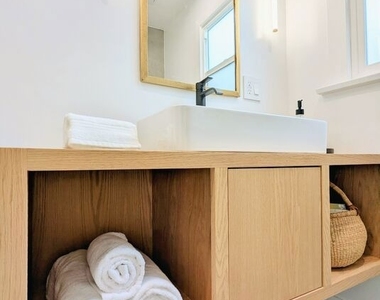 2943 Potomac Avenue - Photo Thumbnail 10