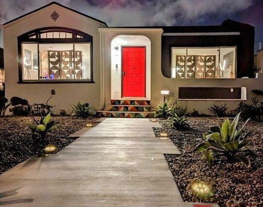 2943 Potomac Avenue - Photo Thumbnail 24