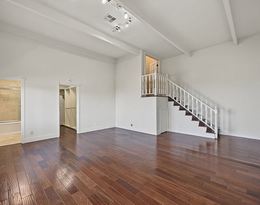 6622 Ocean Crest Drive - Photo Thumbnail 23