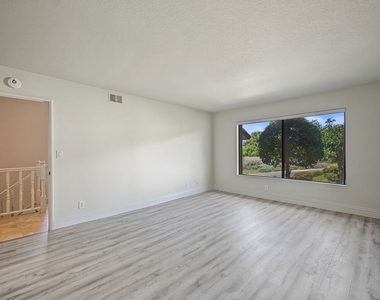 6622 Ocean Crest Drive - Photo Thumbnail 19