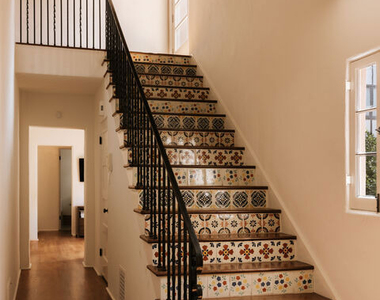 144 Mabery Road - Photo Thumbnail 13