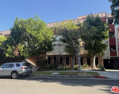 5651 Sumner Way - Photo Thumbnail 21