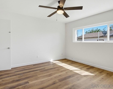 6390 Belle Glade Ave - Photo Thumbnail 25