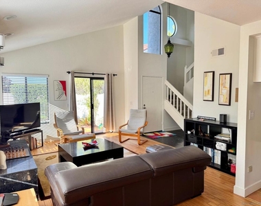 2108 Sea Village Circle - Photo Thumbnail 1