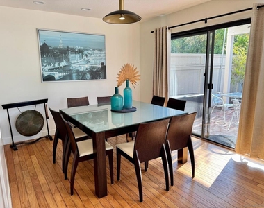 2108 Sea Village Circle - Photo Thumbnail 4