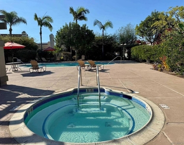 2108 Sea Village Circle - Photo Thumbnail 29