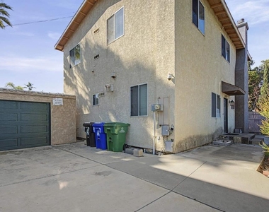 4397 Swift Ave - Photo Thumbnail 2