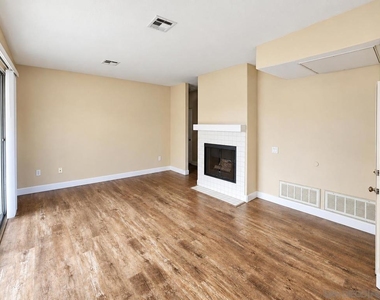 3614 Bernwood Pl - Photo Thumbnail 3
