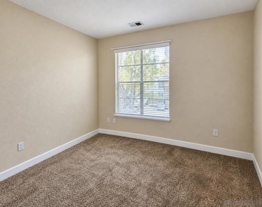 3614 Bernwood Pl - Photo Thumbnail 8