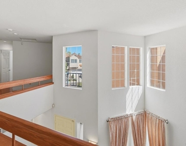 17964 Pueblo Vista Ln - Photo Thumbnail 19