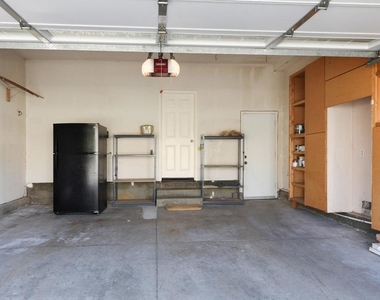 17964 Pueblo Vista Ln - Photo Thumbnail 42