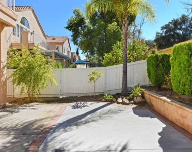 17964 Pueblo Vista Ln - Photo Thumbnail 38