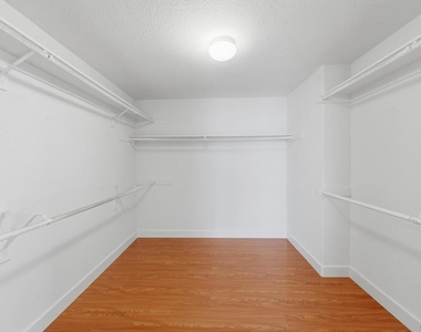 17964 Pueblo Vista Ln - Photo Thumbnail 25