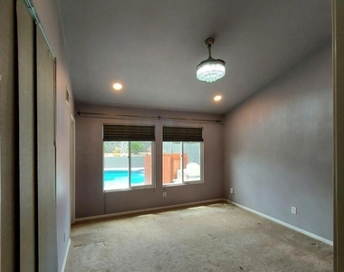 1160 Walpen - Photo Thumbnail 9
