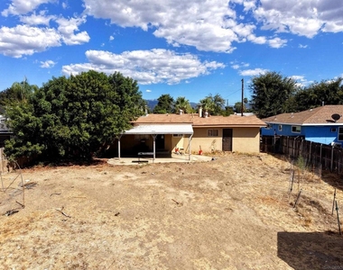 565 Taylor St - Photo Thumbnail 8