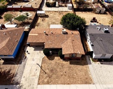 565 Taylor St - Photo Thumbnail 7