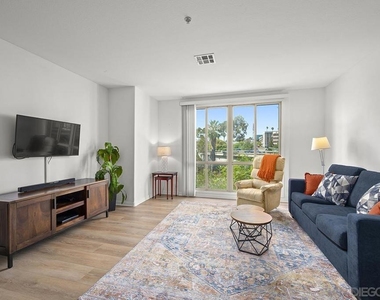 1501 Front St. - Photo Thumbnail 1