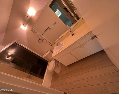 1418 Ramona Drive - Photo Thumbnail 9