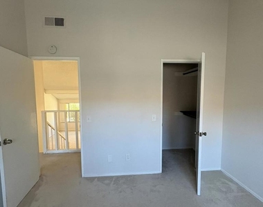 1418 Ramona Drive - Photo Thumbnail 6
