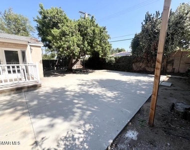 5930 Hesperia Avenue - Photo Thumbnail 19