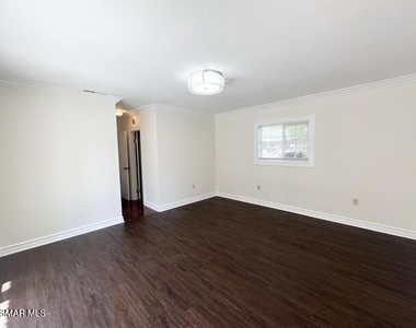 5930 Hesperia Avenue - Photo Thumbnail 11