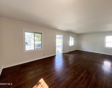 5930 Hesperia Avenue - Photo Thumbnail 1