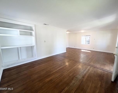 5930 Hesperia Avenue - Photo Thumbnail 2