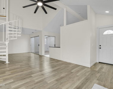 160 Birchwood Street - Photo Thumbnail 1