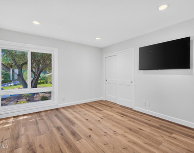 2478 Sapra Street - Photo Thumbnail 20