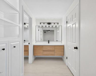2478 Sapra Street - Photo Thumbnail 28