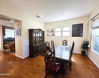 224 Rustling Heights Court - Photo Thumbnail 2