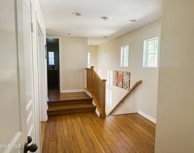 224 Rustling Heights Court - Photo Thumbnail 10