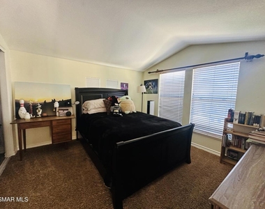224 Rustling Heights Court - Photo Thumbnail 16