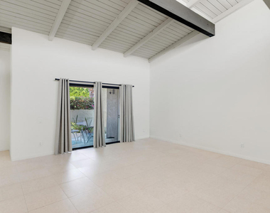 1150 E Palm Canyon Drive - Photo Thumbnail 4