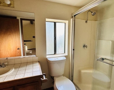 54315 Pine Crest Avenue - Photo Thumbnail 13