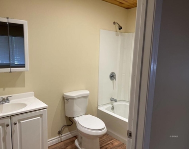 54141 Pine Crest Avenue - Photo Thumbnail 7