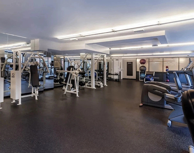 505 West 54th Street - Photo Thumbnail 11